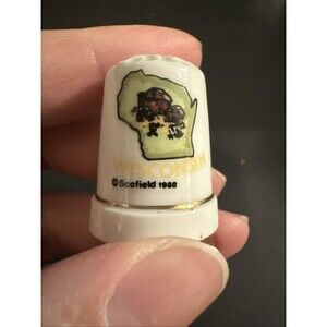 Wisconsin Barn Thimble Souvenir Scofield 1988